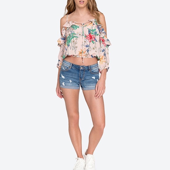 Ardene Floral Off-Shoulder Top with sleeves Size XL - Picture 9 of 9